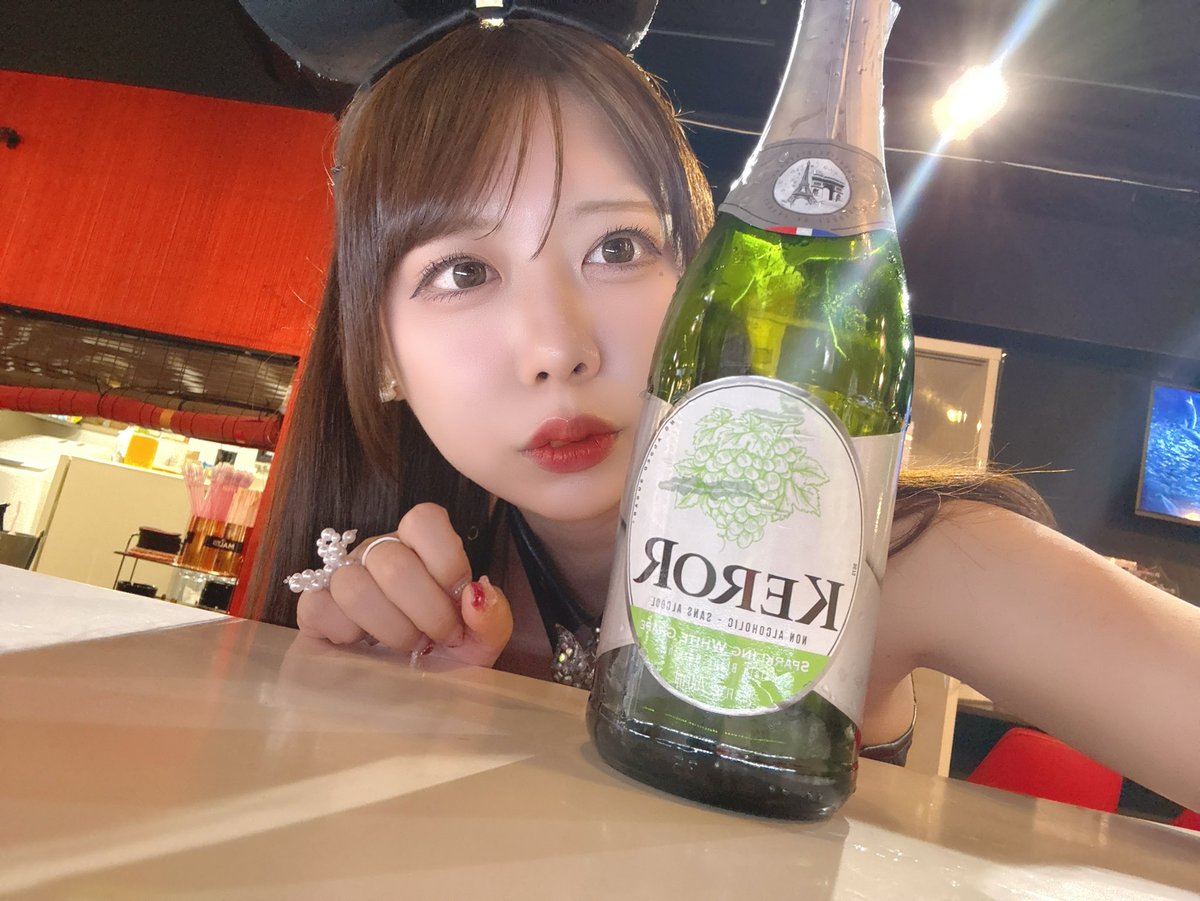 あみ tweet media
