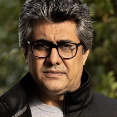 ولی پروانی tweet media