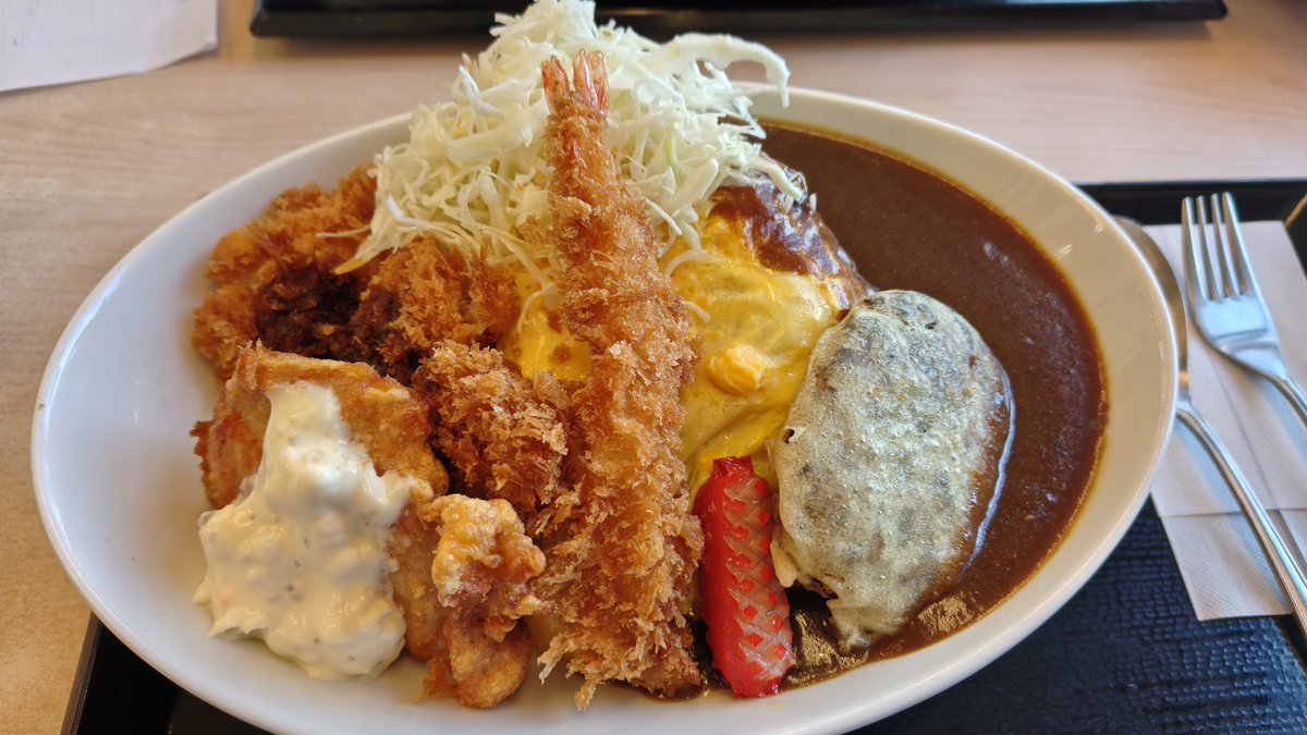yo0419shi's tweet photo. みんな大好きかつやだよんよん🫶

期間限定のオムカレー(ご飯大盛)だよんよん🫶

海老ヒレカツ定食 とん汁(大)だよんよん🫶
 
パワーついただよんよん🫶

雷君でかくなったな🫶

#かつや
#かつや相模原橋本店
#猫のいる暮らし https://t.co/jE142VNw3a