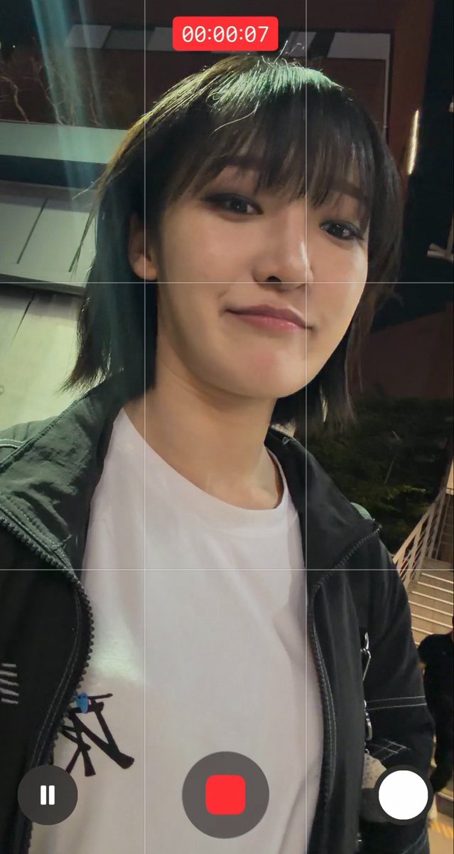 mignonmini_'s tweet photo. 와박선영진짜잘생겻고오리입술을한고양이정도로보임 https://t.co/eKIr4U1QQa
