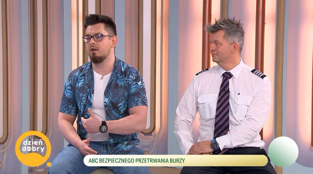 retsuz's tweet photo. Równo tydzień temu w @DDTVN omawiałem zasady bezpieczeństwa podczas burz.

https://t.co/wILo2KpsFZ

Dziś piorun poraził turystów w Tatrach. https://t.co/a67cA5HCp0