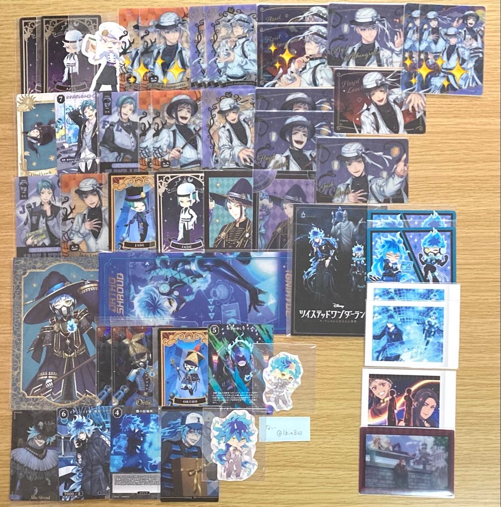 lbin8vs's tweet photo. @1【交換/譲渡】ツイステ

譲→ リドル/エース/デュース/ケイト/トレイ/ラギー/ジャック/アズール/ジェイド/フロイド/カリム/ジャミル/ヴィル/ルーク/エペル/イデア/オルト/マレウス/リリア/シルバー/グリム/クロウリー/クルーウェル/チェーニャ

求→同異種レオナ/定価＋送料

※✨はホロ・レア

↓ https://t.co/S8gHy4yUvL