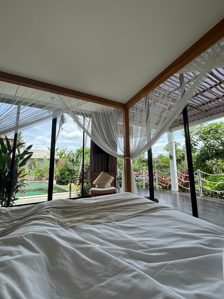 rrraaa72's tweet photo. Ubud https://t.co/TOO5D9rlC2