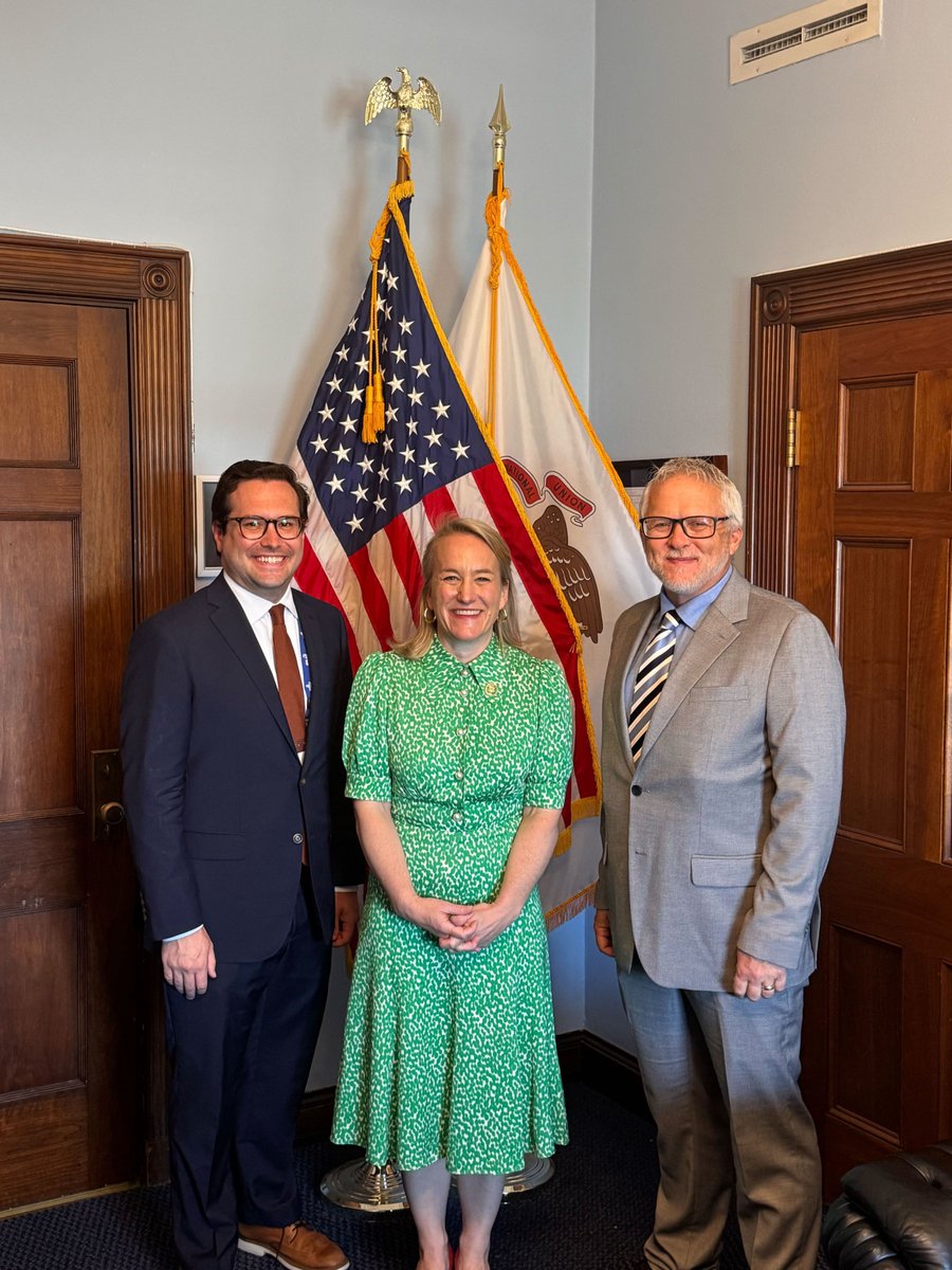 Rep. Nikki Budzinski tweet media