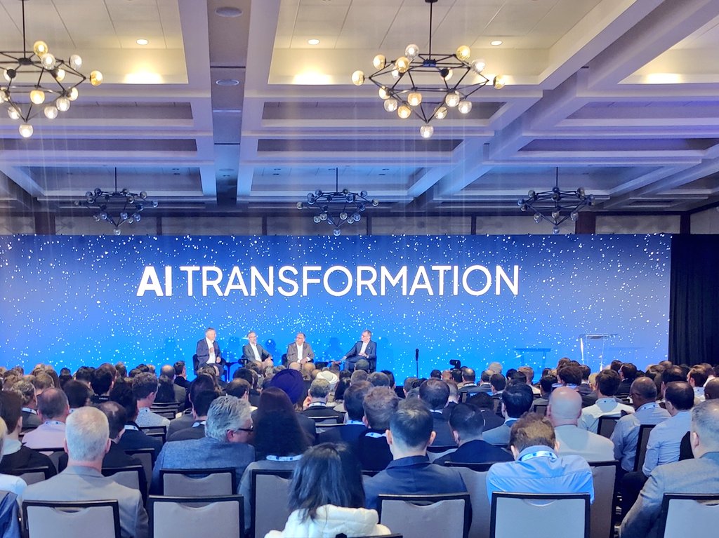 thparadox's tweet photo. $csu
Because of decentralization and verticalization, vulnerability to AI seems much lower to me. https://t.co/fNTwKQ2HfX