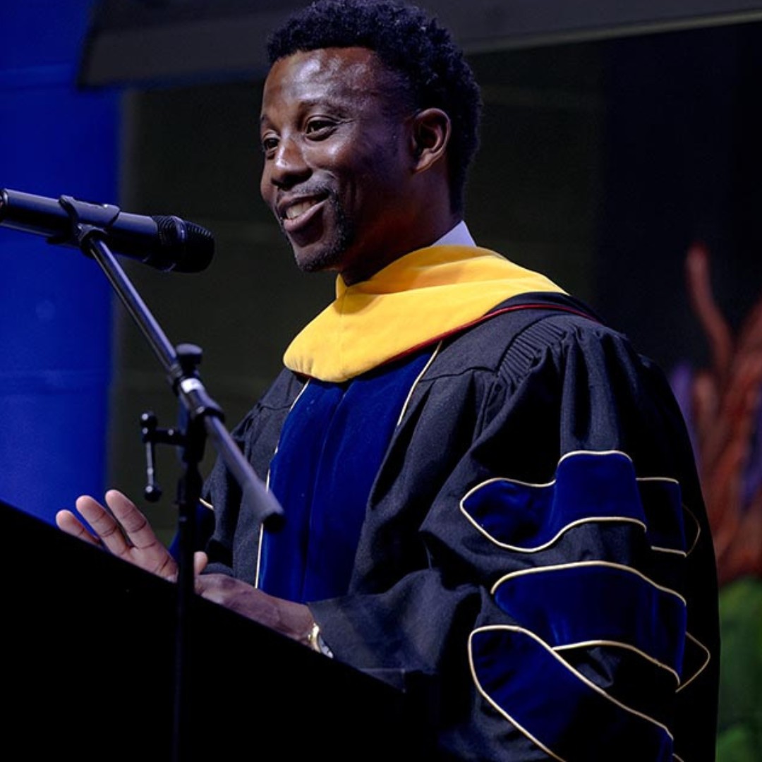 prison2pro's tweet photo. Opportunity + education + community inside prison walls can change lives.  

Dr. Stanley Andrisse delivered the commencement address for Saint Louis University’s Prison Education Program.  

That’s the movement. 

#FromPrisonCellsToPhD #HigherEdInPrison #SecondChances https://t.co/djPxPqg1z0
