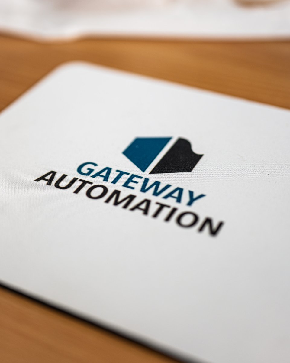 gatewaysecure's tweet photo. Fresh Gateway Automation merchandise has landed at the office 👏

From hoodies and gilets to belts and more, it’s great to see the team representing the brand with pride both in the office and out on site. 🌟 https://t.co/nZErP24tXh