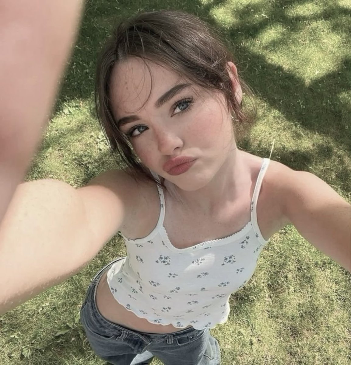 ⋆𐙚 lia, au hughlizzie tweet media