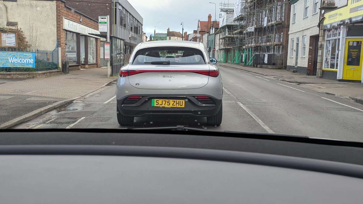 GoGreenAutos's tweet photo. Great job by the supplying dealer at fitting that number plate! https://t.co/fO7HlNeKEW
