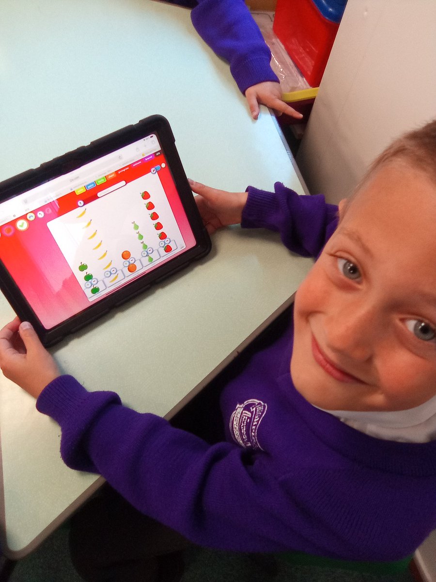 Class2Highpri's tweet photo. Today we used iPads to help us draw pictograms in #highfieldsmaths to represent data. We have started looking at representing items in 2s, 5s and 10s today! https://t.co/rezJqUFPXy