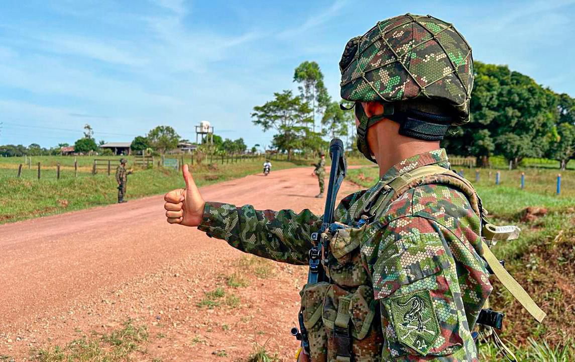 Cuarta División del Ejército Nacional tweet media