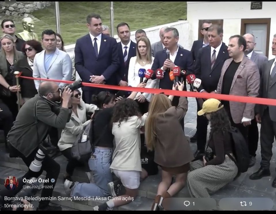 Ekremist Sokrat tweet media