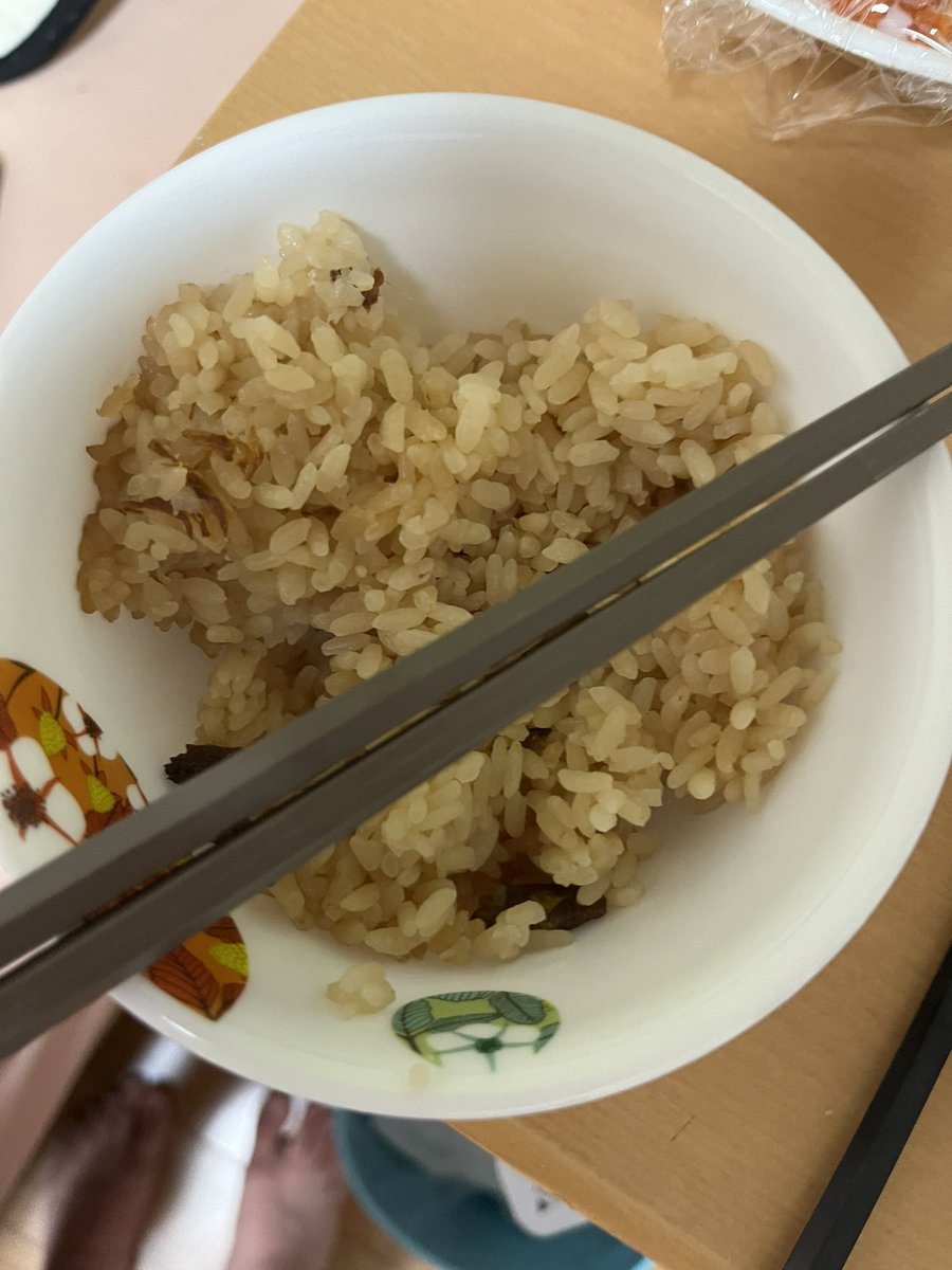 えび翼人 tweet media