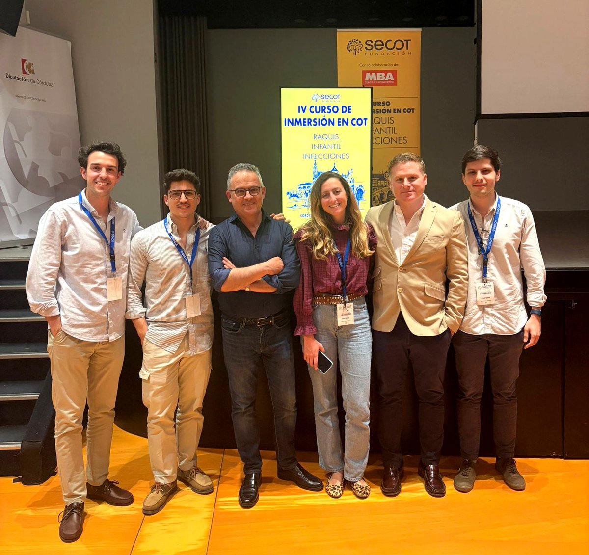 secotsecot's tweet photo. 🟡IV CURSO DE INMERSIÓN EN COT. Raquis-Infantil-Infecciones🟡

Un buen grupo de residentes COT de tercer año han asistido estos días a esta jornada de repaso organizada por la SECOT en 📍Córdoba. 

👉🏼 Una manera didáctica y amena de afianzar los conocimientos adquiridos durante la residencia en las áreas de Raquis, Infantil e Infecciones.

¡Gracias por participar!