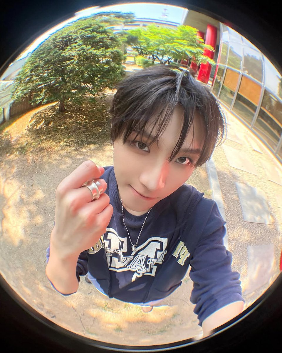 Woonhak tweet media
