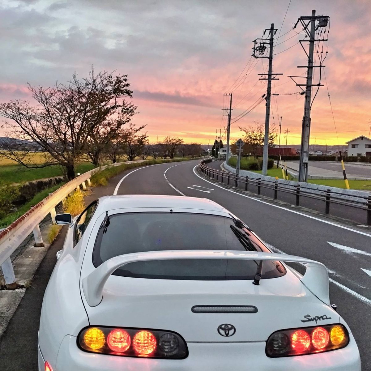 うちなーの風 tweet media