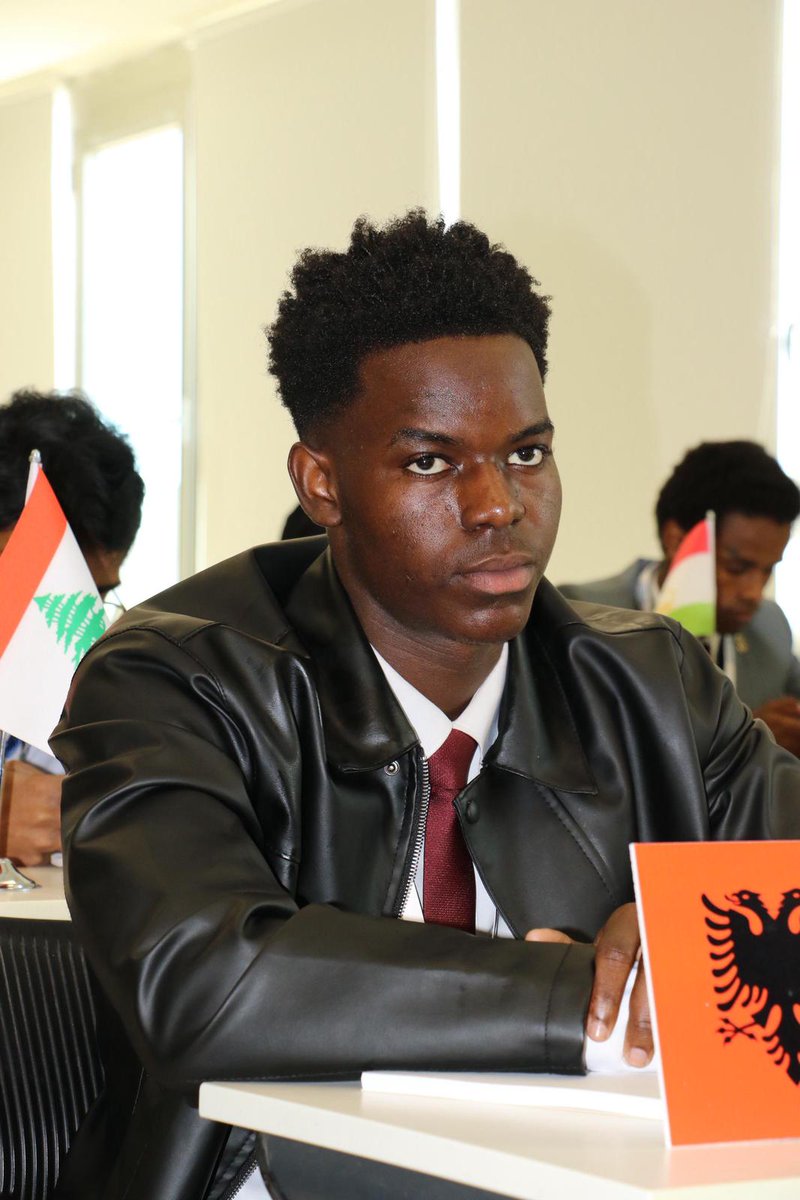 Umevlanaihl's tweet photo. 5-8 Mayıs tarihleri arasında İslam İşbirliği Teşkilatı simülasyonu kapsamında, Gaziantep Uluslararası İmam Hatip Okulu tarafından Gaziantep’te düzenlenen konferansa okulumuzdan 12 kişilik bir ekip katılım sağlamıştır. Öğrencilerimiz komite başkanlığı, başkan yardımcılığı ve delegelik görevlerinde okulumuzu başarıyla temsil etmiş, çeşitli ödüller elde etmiştir.

Katılımcılarımız:

1. Mohamed Hamada
    Sudan Komitesi — Komite Başkanı
2. Mohamed Zeynelabidin — 1. Onur Ödülü
    Sudan Komitesi — Sudan Temsilcisi
3. Ebrima Drammeh
    COMCEC Komitesi — Arnavutluk Temsilcisi
4. Abdulaziz Tajudin
    COMCEC Komitesi — Umman Temsilcisi
5. Karim Chafy — Birinci Üstün Delege Ödülü
    Sudan Komitesi — Mısır Temsilcisi
6. Wassim Kassem — Üstün Delege Ödülü
    Uygur Komitesi — Tayland Temsilcisi
7. Moataz Mohamed
    Sudan Komitesi — Başkan Yardımcısı
8. Yusuf Saleh — 1. Üstün Delege Ödülü
    COMCEC Komitesi — Türkiye Temsilcisi
9. Rayane Salhi
    Kudüs Komitesi — Komite Başkanı
10. Rawen Mahdi Omer
    Kudüs Komitesi — Arnavutluk Delegesi
11. Muhammad Thufail Azizi
    COMCEC Komitesi — Başkan Yardımcısı
12. Amer Taha
    Kudüs Komitesi — Cezayir Delegesi

Bu süreç boyunca emeği geçen herkese teşekkür eder, öğrencilerimizi göstermiş oldukları başarıdan dolayı tebrik ederiz.