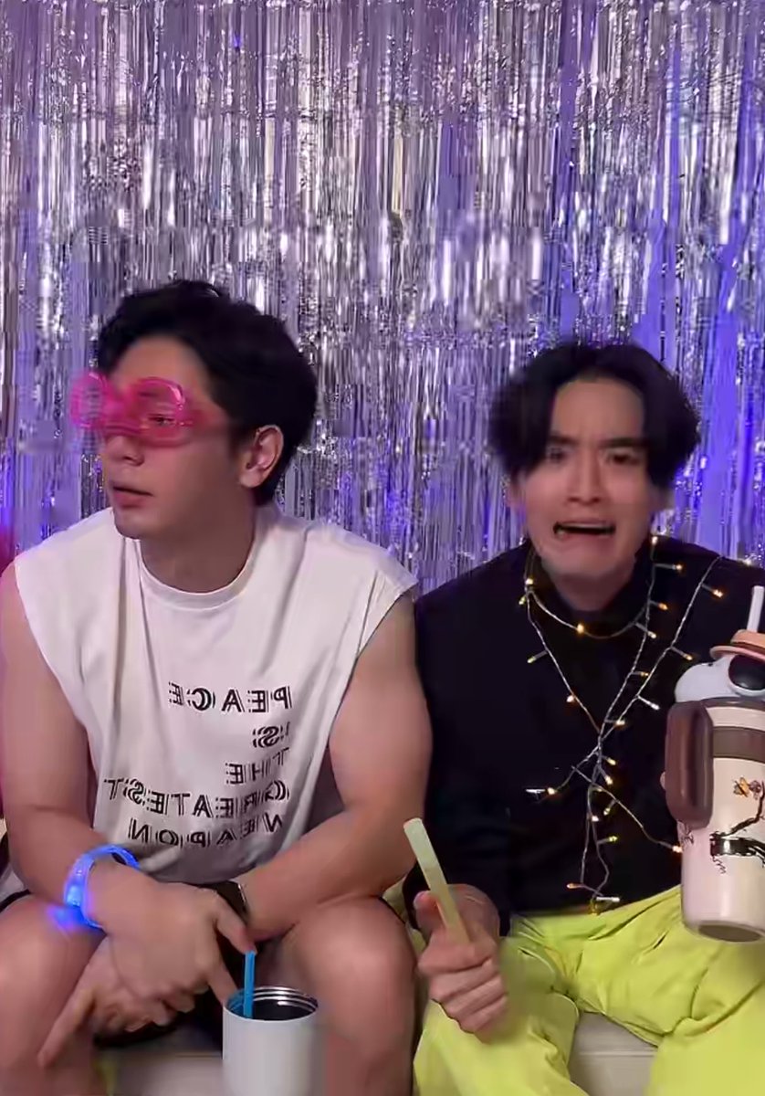 mmormor_'s tweet photo. คณะตลกป่ะคะ ขำจนเหนื่อยย

Silom No Censor
#LoveOfSilomEP5 https://t.co/YJhuo6kZ2B