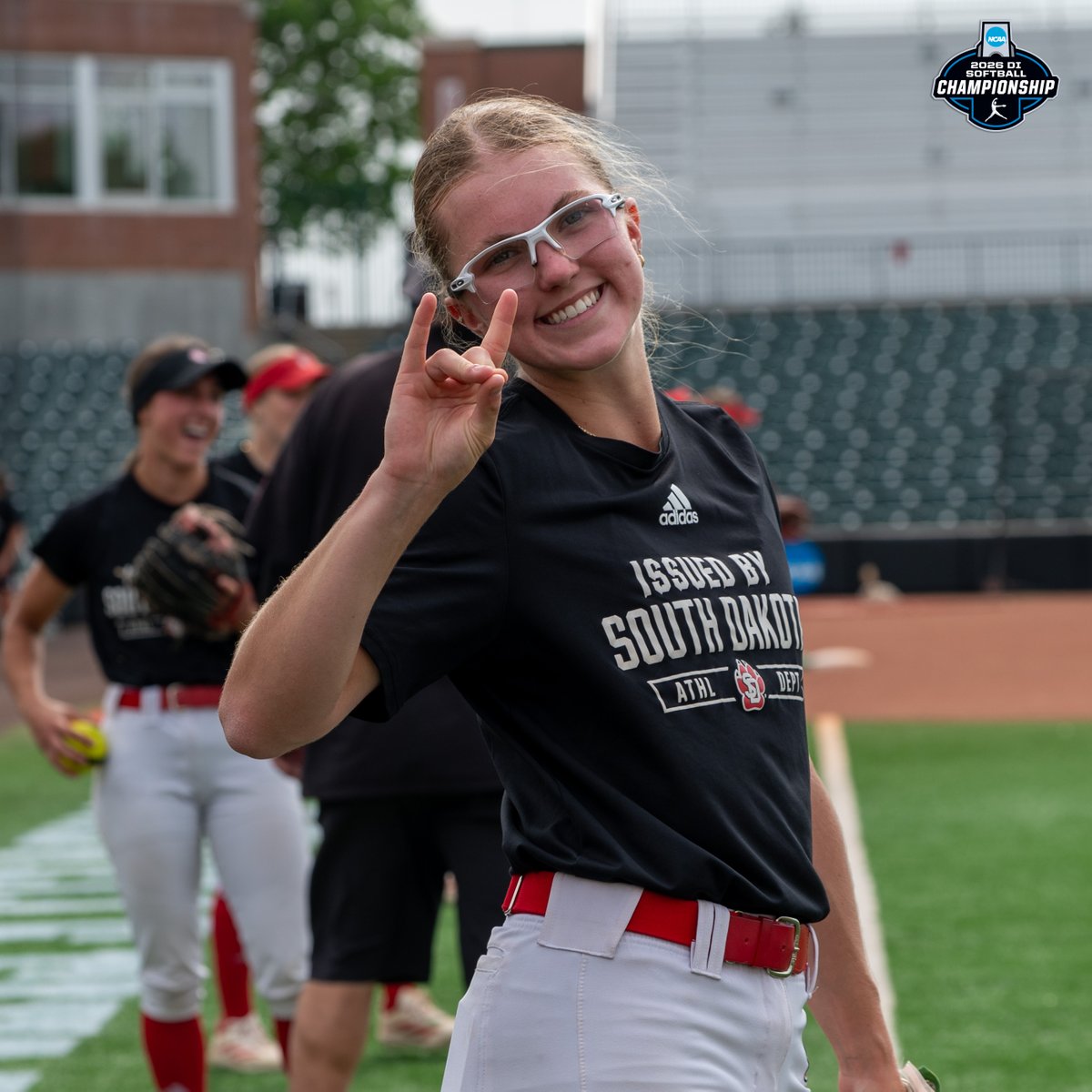 SDCoyotesSB's tweet photo. Playing softball today! ☀️🥎

#GoYotes x #RoadToWCWS https://t.co/NkQk4dNCS2