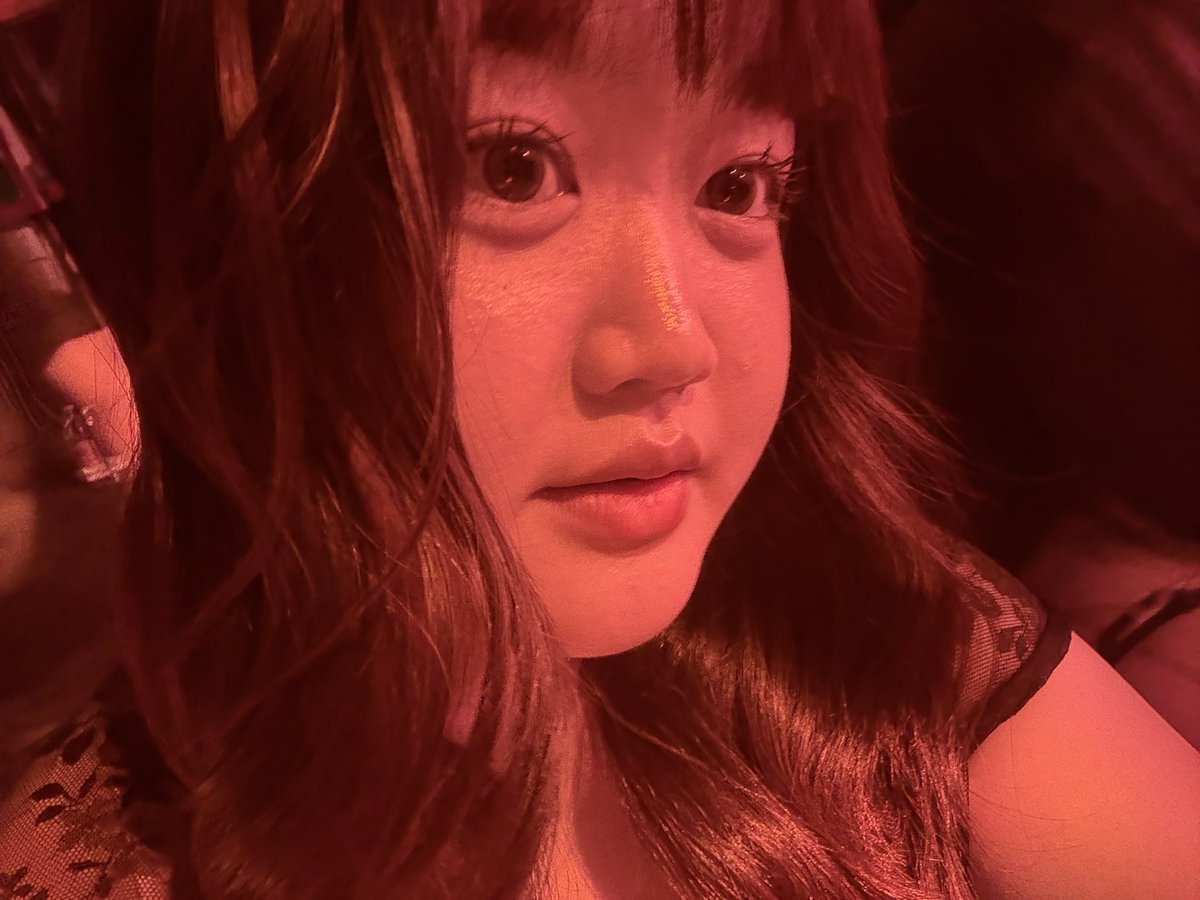 리 tweet media