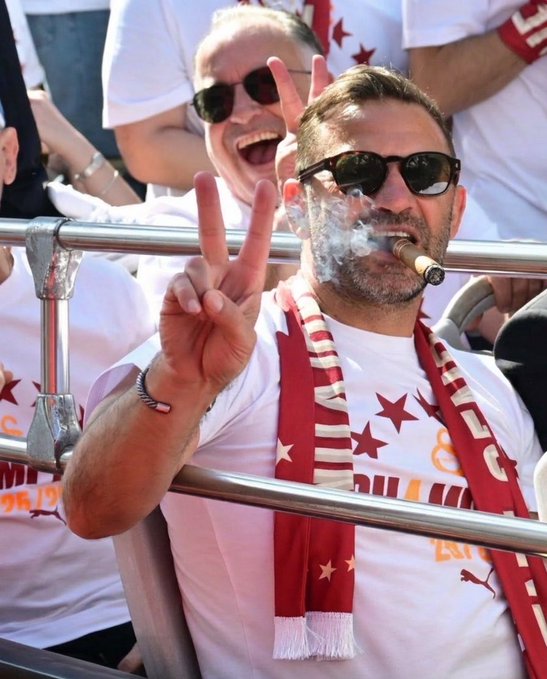 Ali Sami Yen Sokak tweet media