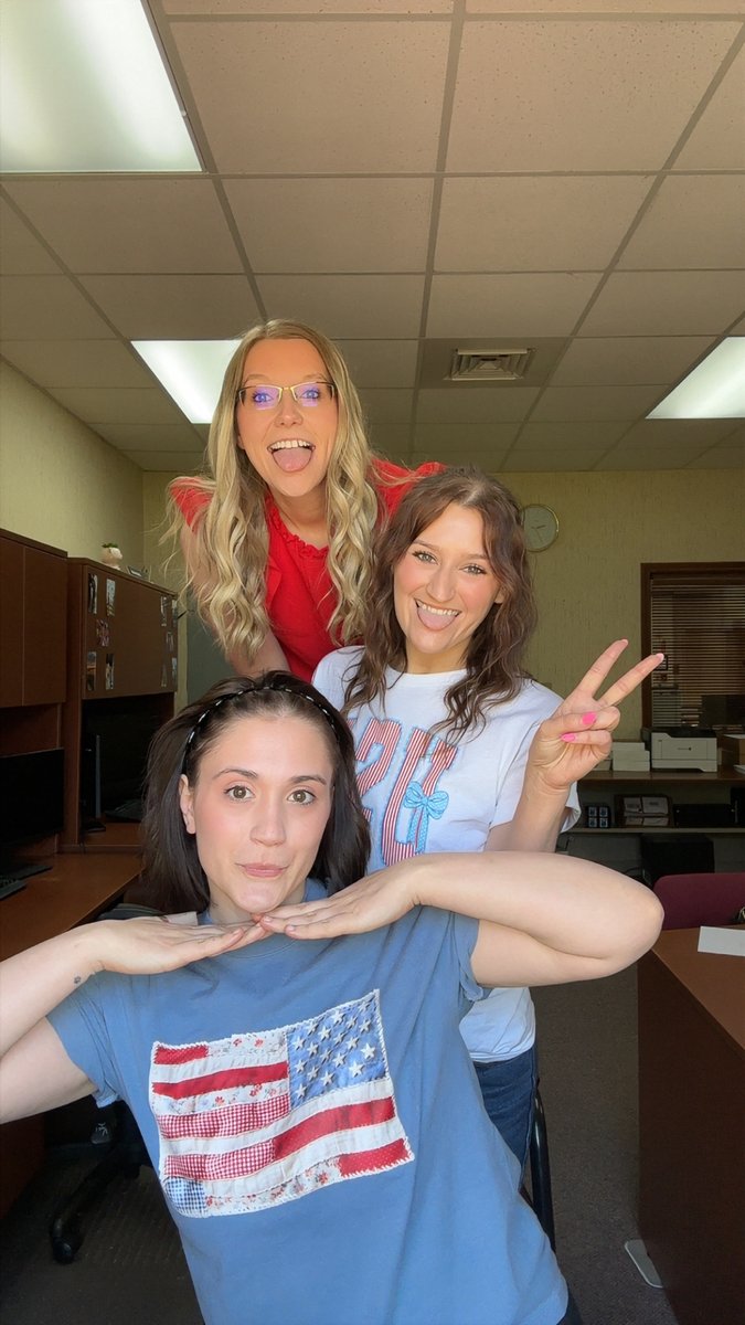 TruPointBank's tweet photo. Today is all about Red, White, &amp; YOU! 
❤️🤍💙

We’re celebrating the people who make our work so meaningful—our amazing customers! #WeHaveTheBestCustomersEVER #CustomerAppreciationDay 

Member FDIC https://t.co/SbWV40x3W0