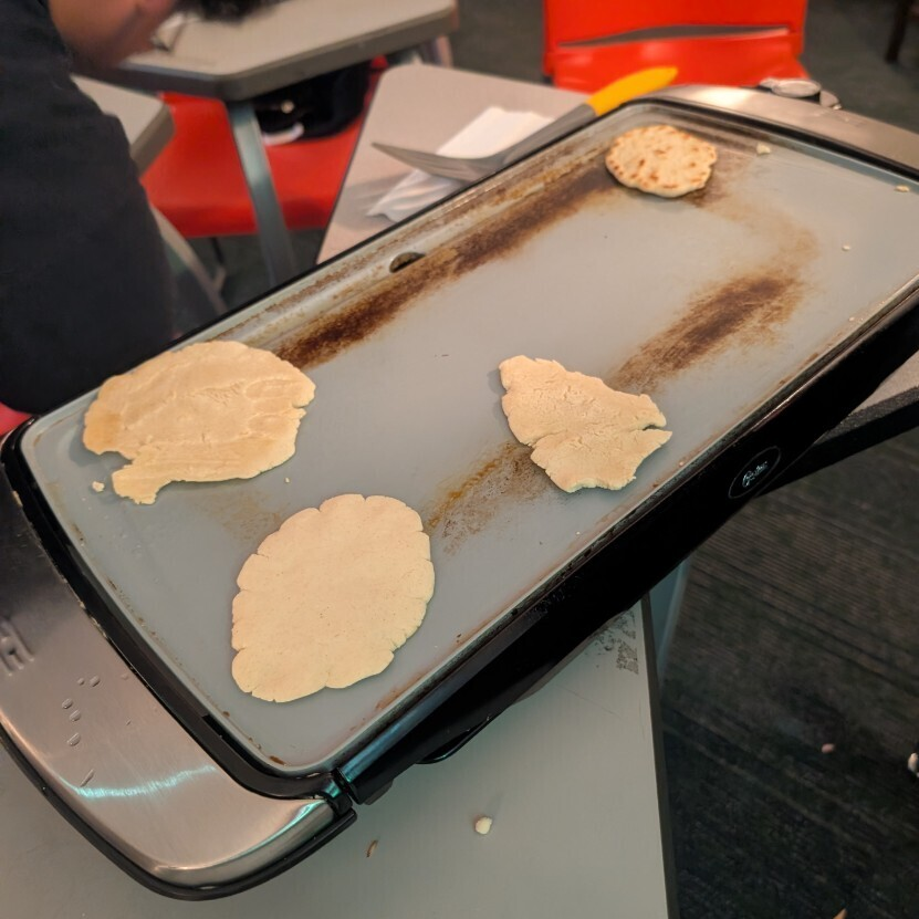 TreknorthS's tweet photo. Yesterday Katherine's Spanish 4 class hand made both flour and corn tortillas. Add some meat, cheese, beans, and guacamole and you've got yourself something delicious! https://t.co/YXysfRoVt8