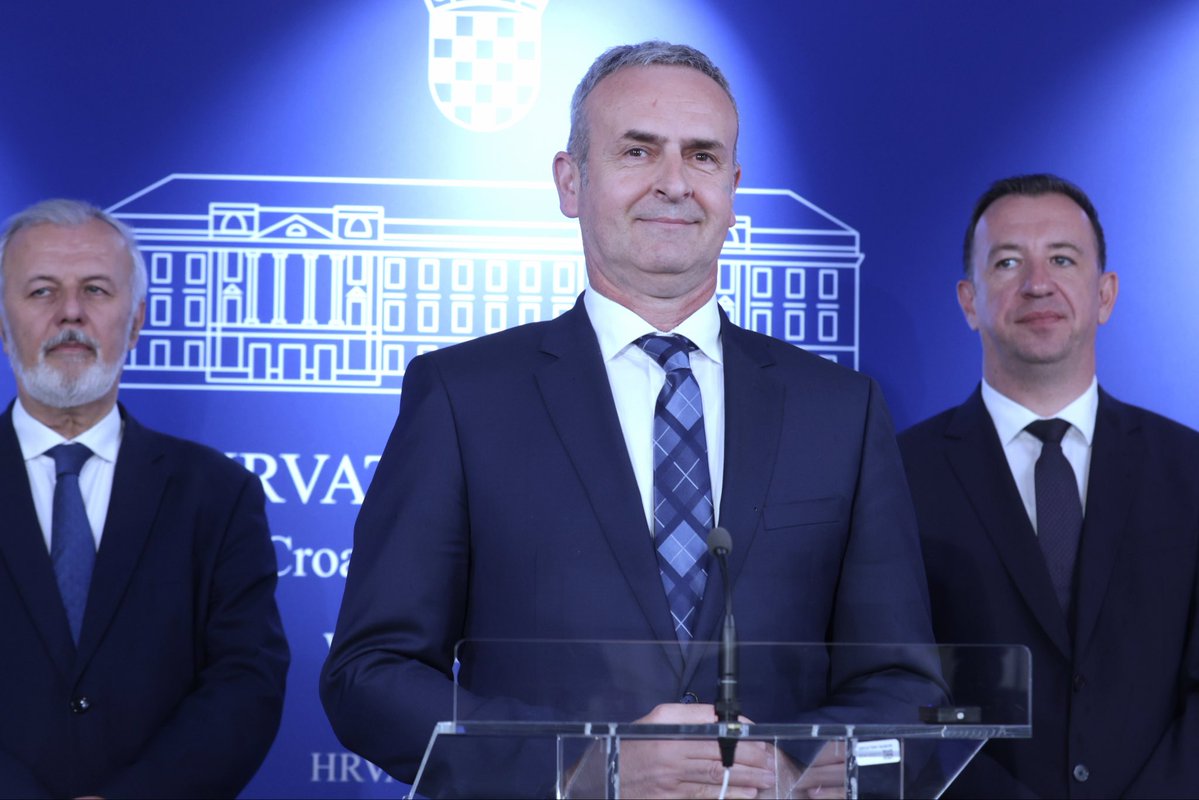 HDZ tweet media