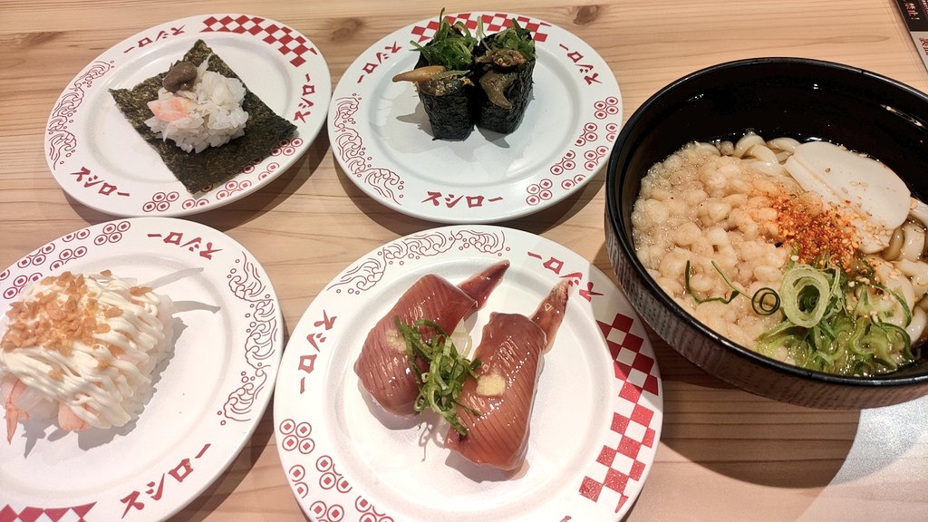 もなこ tweet media
