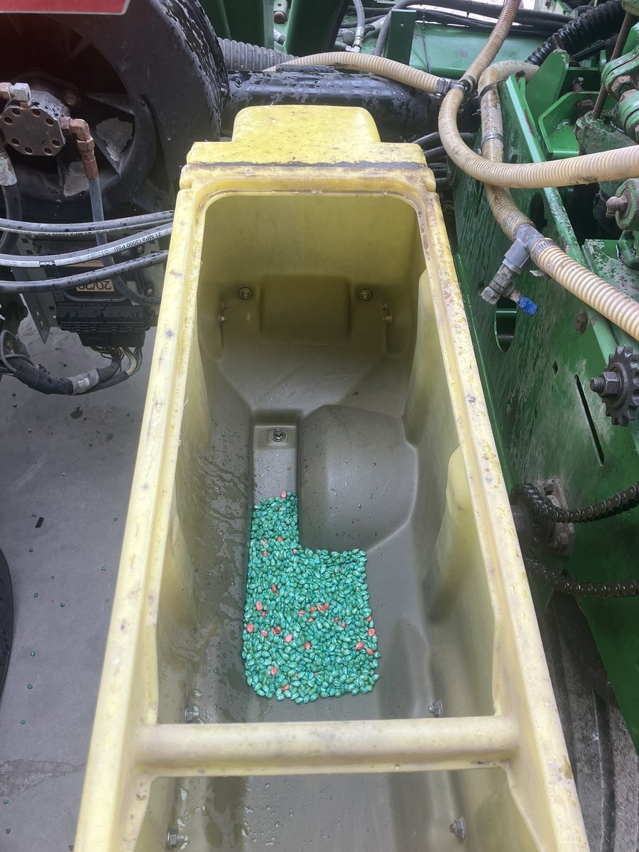 Corn Grower tweet media