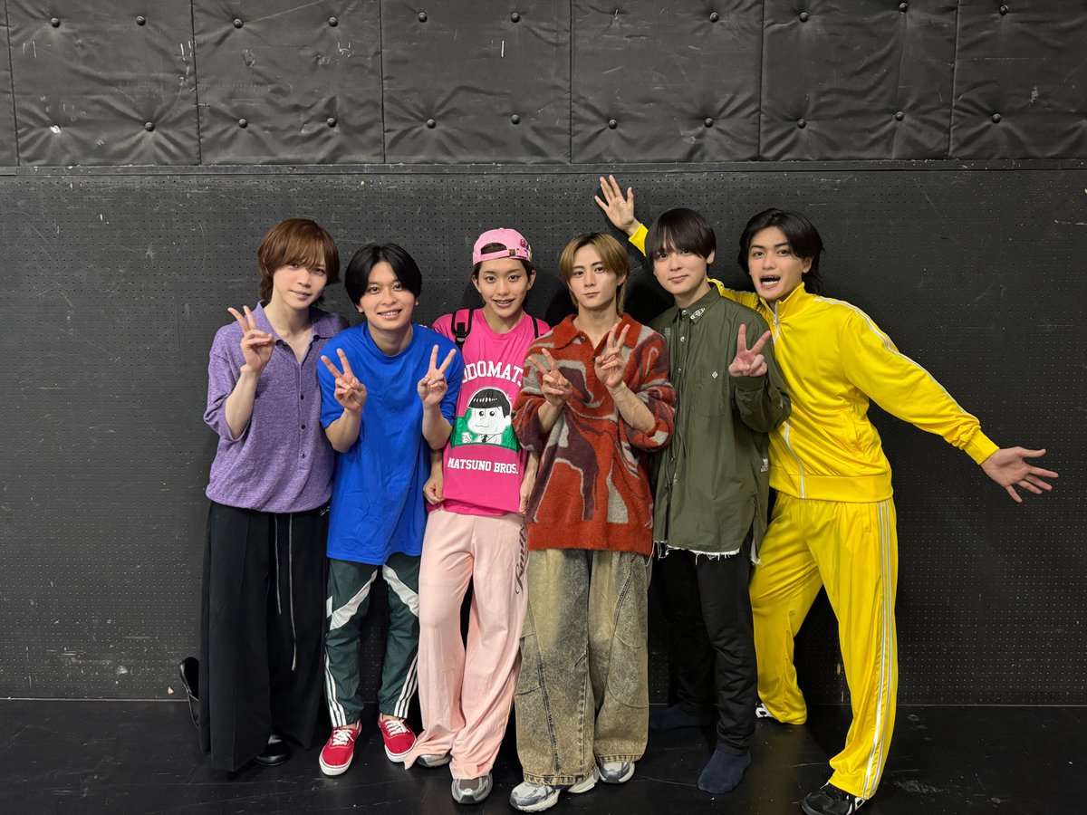 おそ松さん on STAGE公式 tweet media