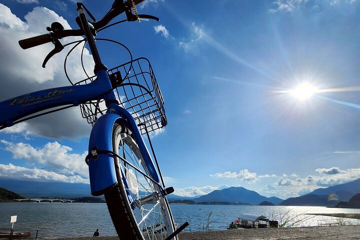 MMusinskij's tweet photo. It's a great time for vacation: cycling, picnics, and meeting new people. #cycling https://t.co/390MaP50Tb