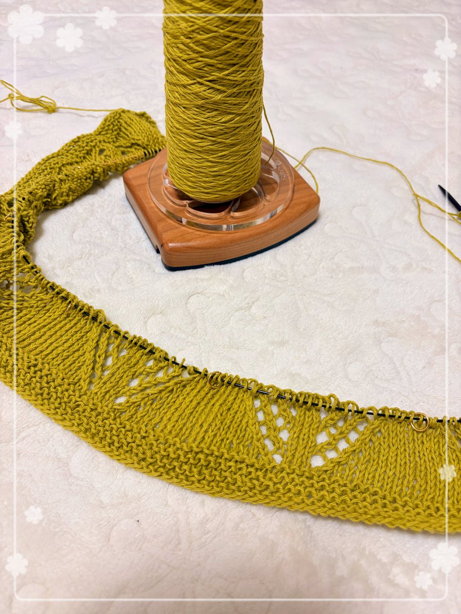 taro_knitting's tweet photo. hus:さんのキットのTREE🌿

COしました♡ https://t.co/9ZT09a2SON