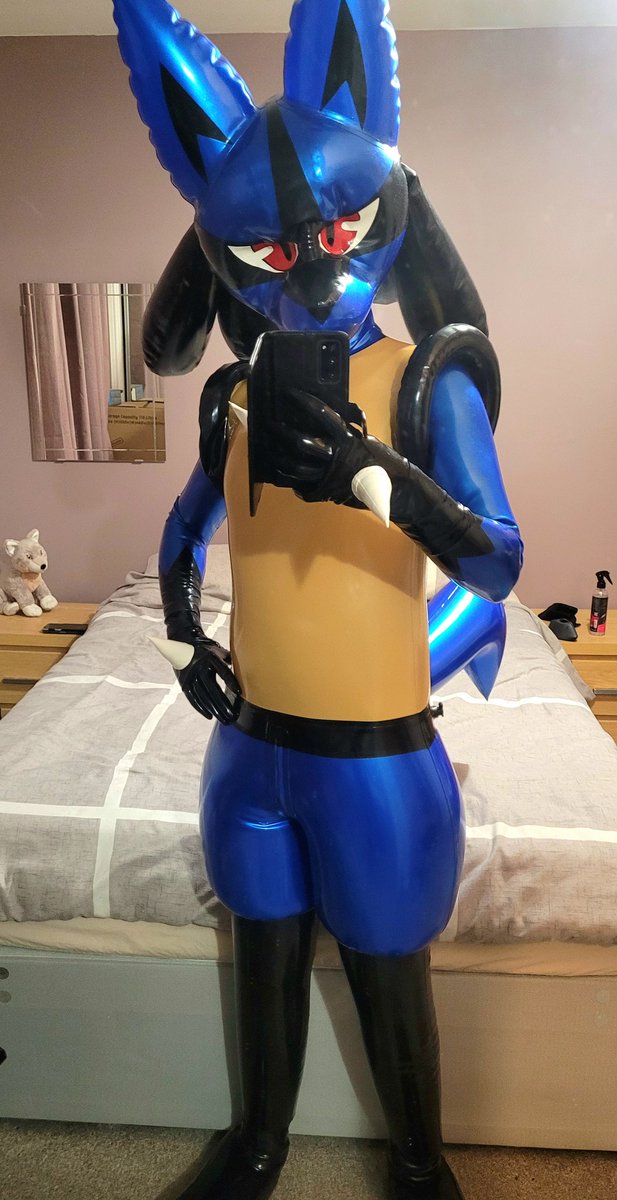 Shiny Doggo Luc✨️ tweet media