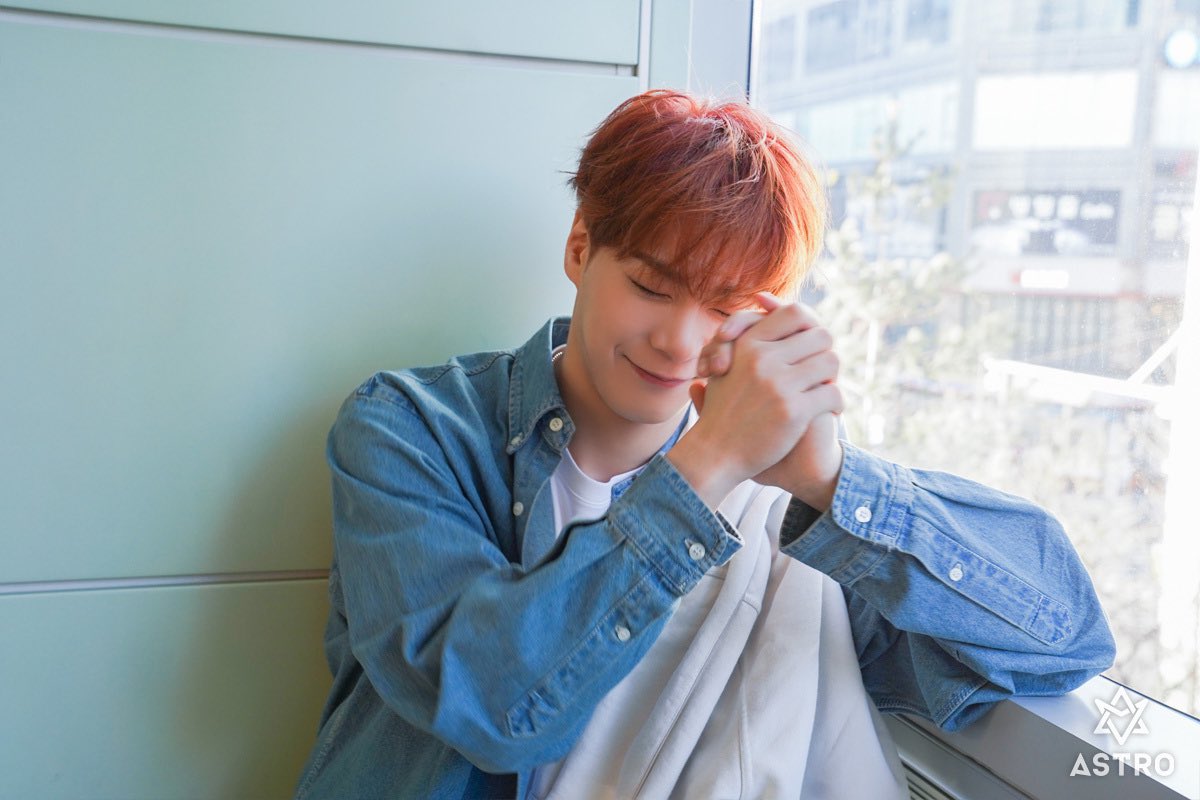 ASTRO_ChuChuChu's tweet photo. 빈이 보고싶다 https://t.co/s29ximLcM8