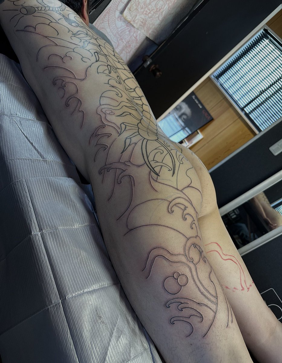 2FACE TATTOO STUDIO tweet media
