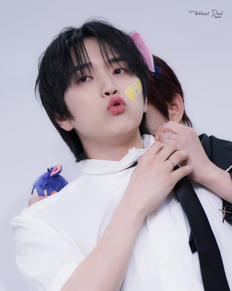 updeul's tweet photo. 260509 사운드웨이브 팬싸

귀여운 반항아 🖤

#B1A4 #산들 #삼돌 #SANDEUL https://t.co/7iNeMXRIFf