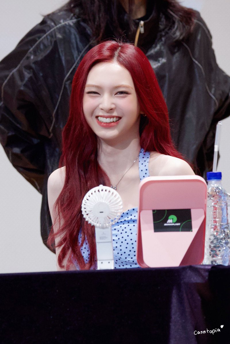 ✨Myblink✨Blackpink 🖤💗💋😈🍒🐈‍⬛ tweet media