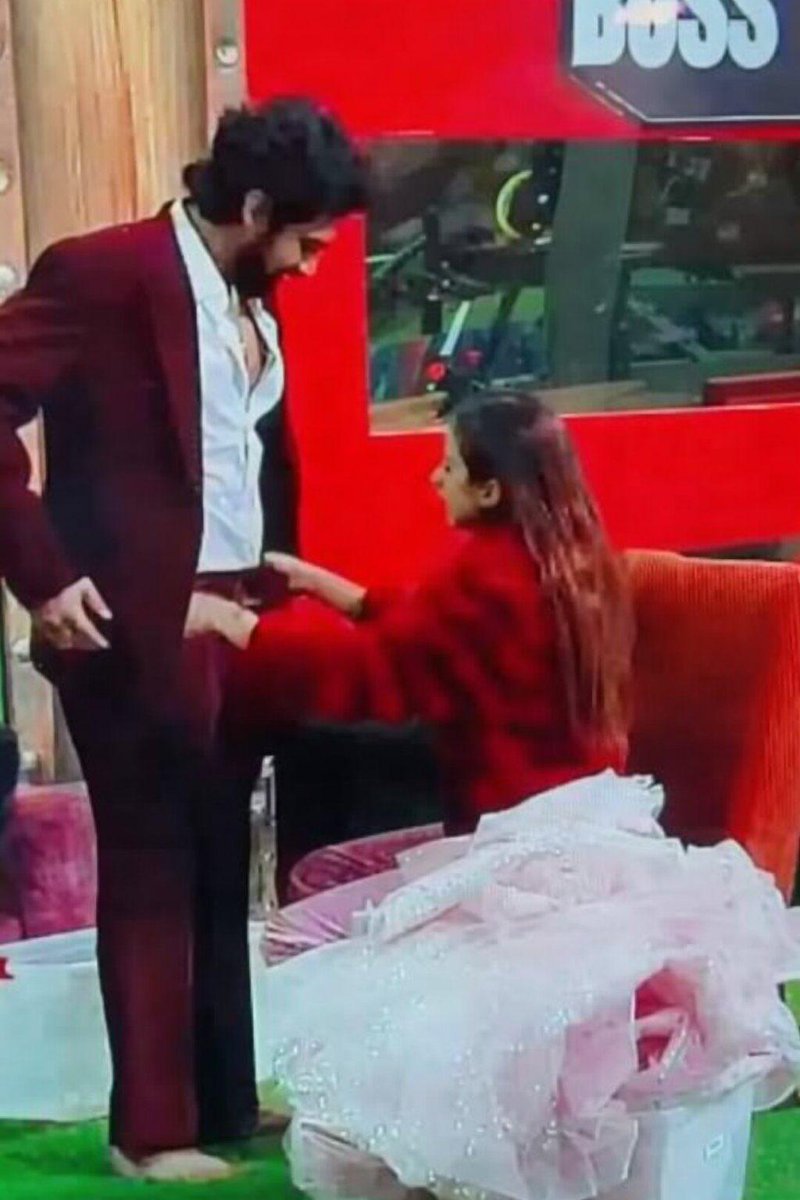imroj96's tweet photo. @Virajisback12 Mujhe 3 o jodi psnd hai par favourite 2 hai #Farmal p*rn couple #Fadil #Adihana itv best couple 🔥ex jodi #Fajid https://t.co/7AMDwH0BB9
