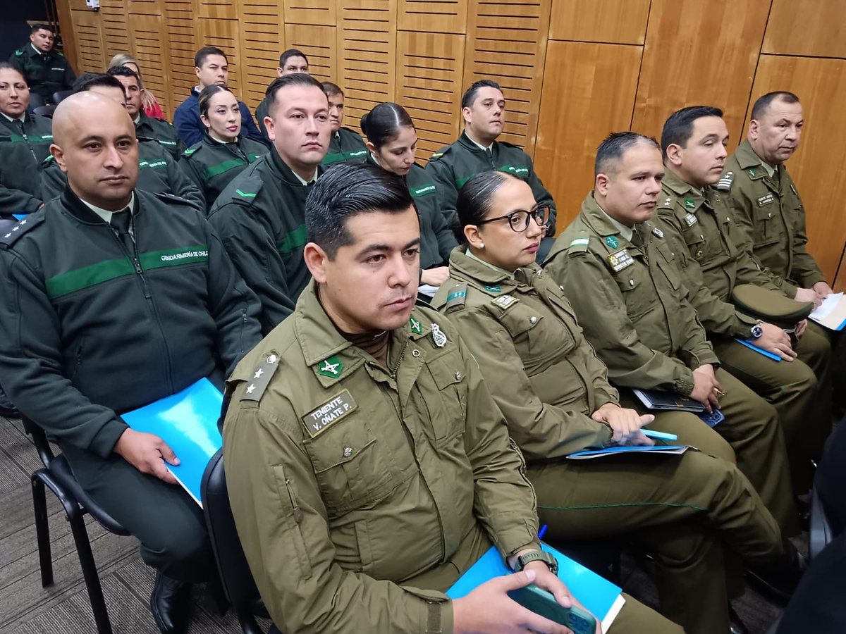 Carabineros Derechos Humanos y Prot. de la Familia tweet media