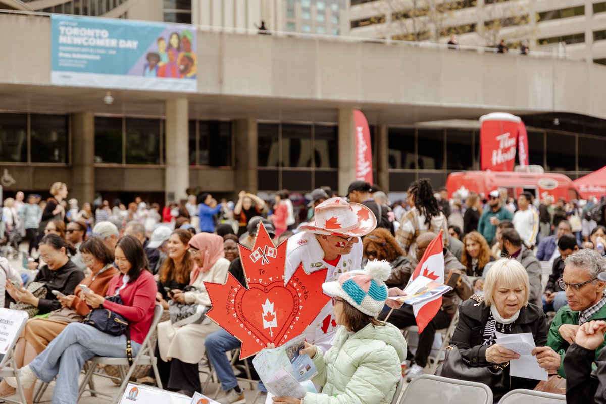 TONewcomer's tweet photo. This year's #TONewcomerDay stage program is going to be epic! Don't miss the opening drum performance by Buffalo Charging, performances by @BaharAtish, Massyr Ensemble, @leeharveyosmond, and remarks by @MayorOliviaChow https://t.co/gWJGxq6LWu https://t.co/v7FqOyUPwc