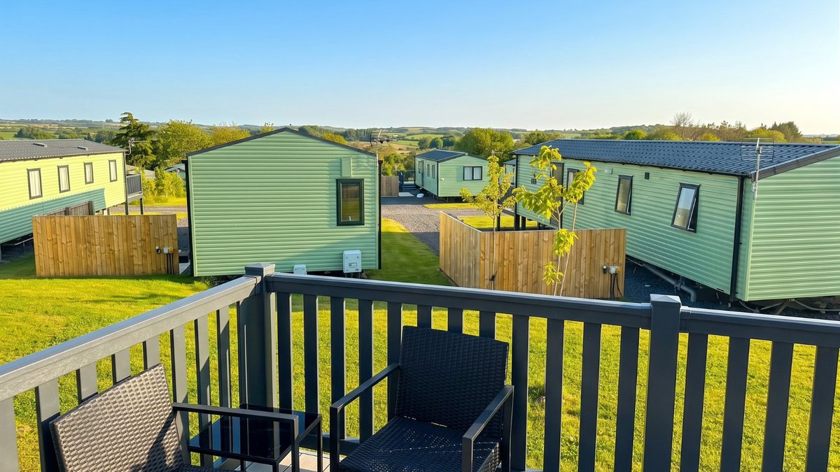 Coldstream_HP's tweet photo. Managers Special: Swift Bordeaux only £29,995 - Find out more https://t.co/f9D2IOdXUT
📍 Coldstream Holiday Park, TD12 4LG

#caravanforsale #holidayhome #scottishborders #northumberland #coldstreamholidaypark #coldstream https://t.co/2F2wg99MY1