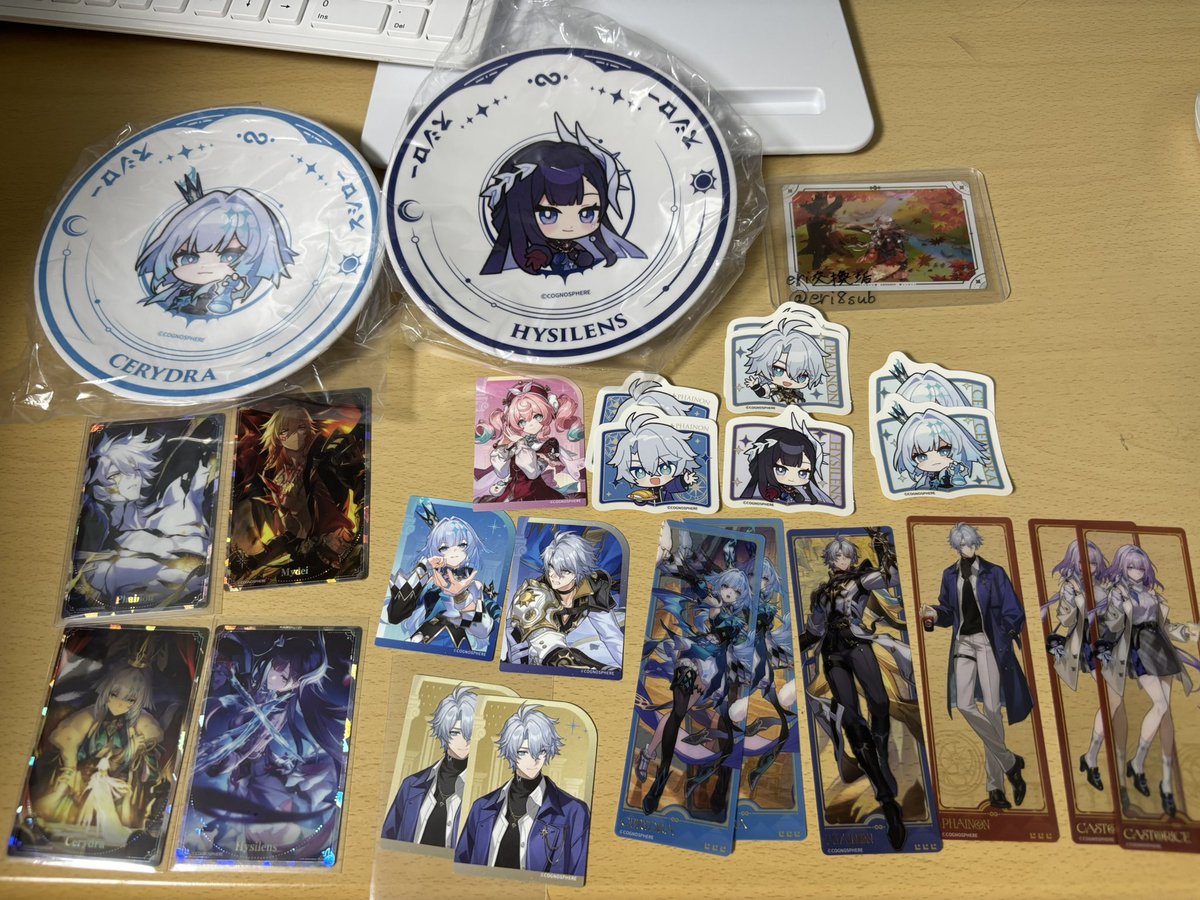 eri8sub's tweet photo. 【交換】崩壊スターレイル　スシロー コラボ
譲)画像のもの
ケリュドラ,セイレンス,ファイノン,ヒアンシー,モーディス,1弾シークレット,2弾シークレット 
求)各種 アナイクス 友人用ピック以外のヒアンシー
キメラは画像をご覧下さい
仙台手渡しor郵送可能 
検索からでもお気軽お声がけください https://t.co/Xi0fWErBHT