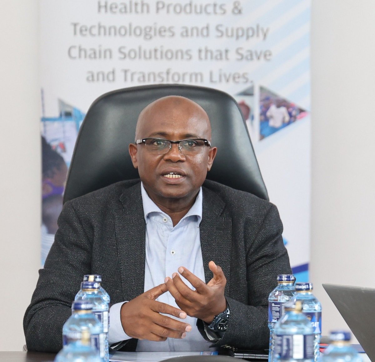Kemsa_Kenya's tweet photo. KEMSA CEO Dr. @WEjersa reaffirmed commitment to strengthening Kenya’s health commodity security during a high-level engagement with a World Bank Delegation led by Dr. Irene Matingi at the National Supply Chain Centre, Embakasi. #KEMSA #WorldBank
#BREHS #HealthSecurity https://t.co/JspwLZpYvL
