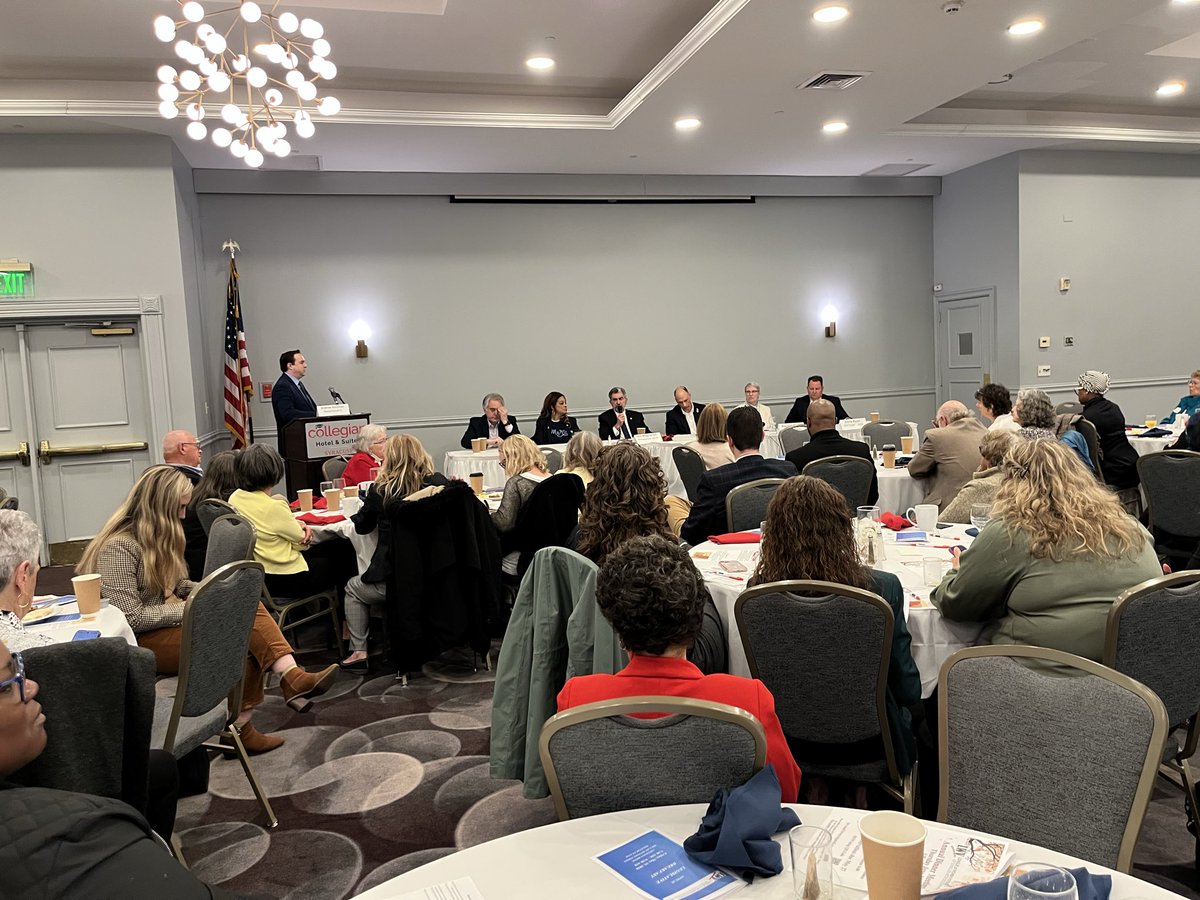 clearypm's tweet photo. An early morning well spent @LWV annual legislative breakfast with @StirpeAl @PamelaHunter128 @BillMagnarelli @RachelMayNY @chrisryanSD50  .  Spirited conversation and encouragement to participate in every election! #FixTier6 @nysut @MelindaJPerson @NYSAFLCIO https://t.co/XQkxoUxAFJ