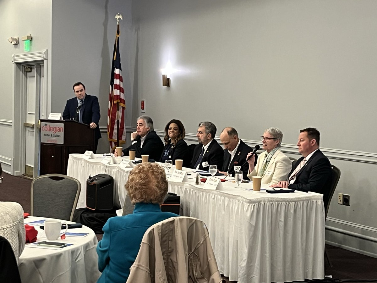 clearypm's tweet photo. An early morning well spent @LWV annual legislative breakfast with @StirpeAl @PamelaHunter128 @BillMagnarelli @RachelMayNY @chrisryanSD50  .  Spirited conversation and encouragement to participate in every election! #FixTier6 @nysut @MelindaJPerson @NYSAFLCIO https://t.co/XQkxoUxAFJ