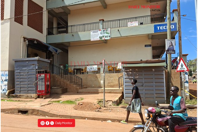 Jinja mirrors tweet media