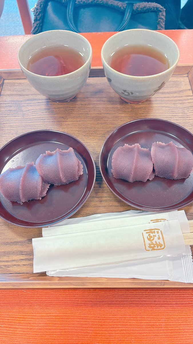 れっどさん。 tweet media