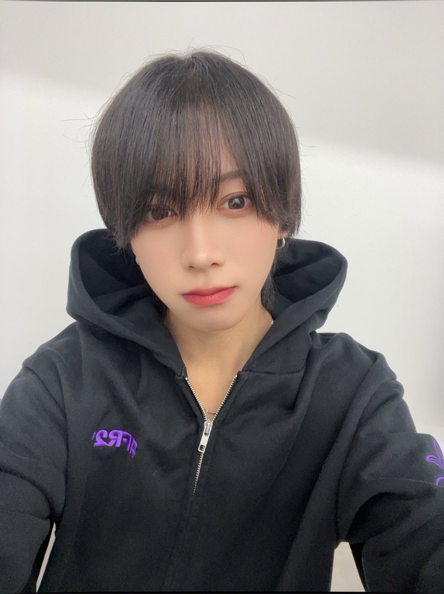 りん tweet media