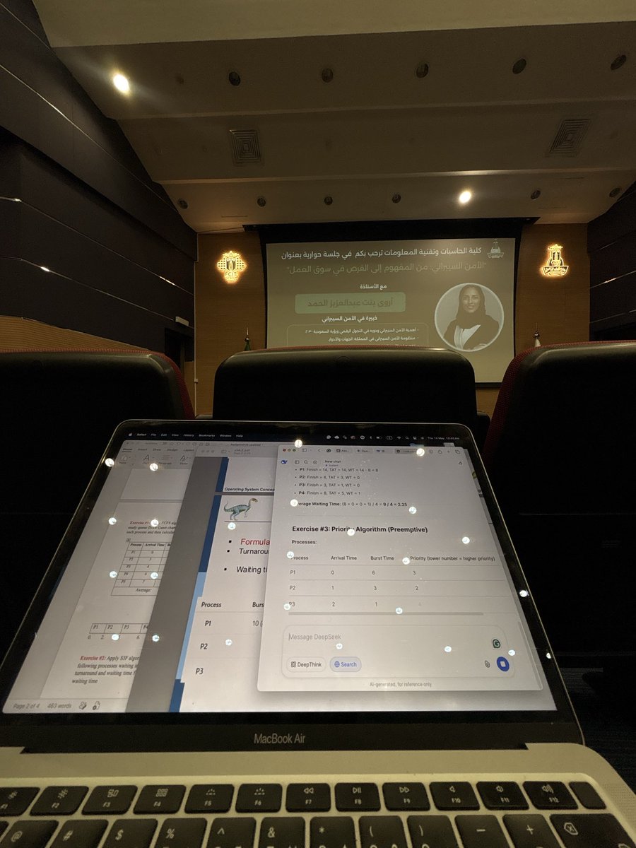 wmespace's tweet photo. ✨ رحت لقاء لـ أ. اروى &amp; د.هناء  صدفة و لعله افضل لقاء حضرته في الجامعه ✨ https://t.co/cRpcewQ3PN
